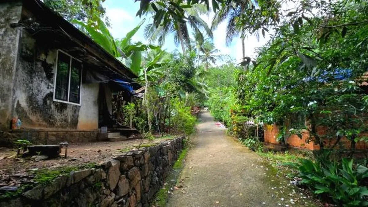 thakararaya-veedu