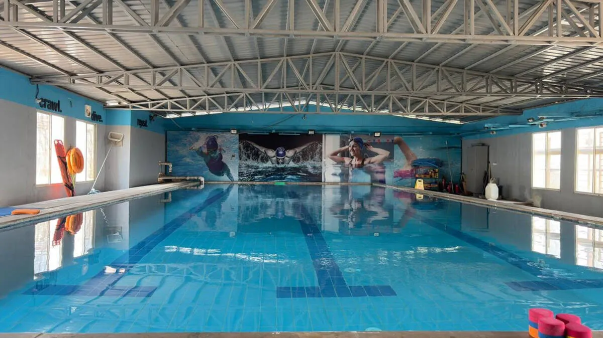 swimming-pool