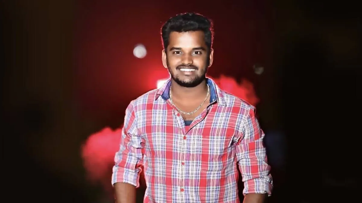 കാറിന്റെ ഡിക്കി തുറക്കുന്നതിനിടെ കണ്ടെയ്നർ ലോറി ഇടിച്ച് യുവാവിന് ദാരുണാന്ത്യം
