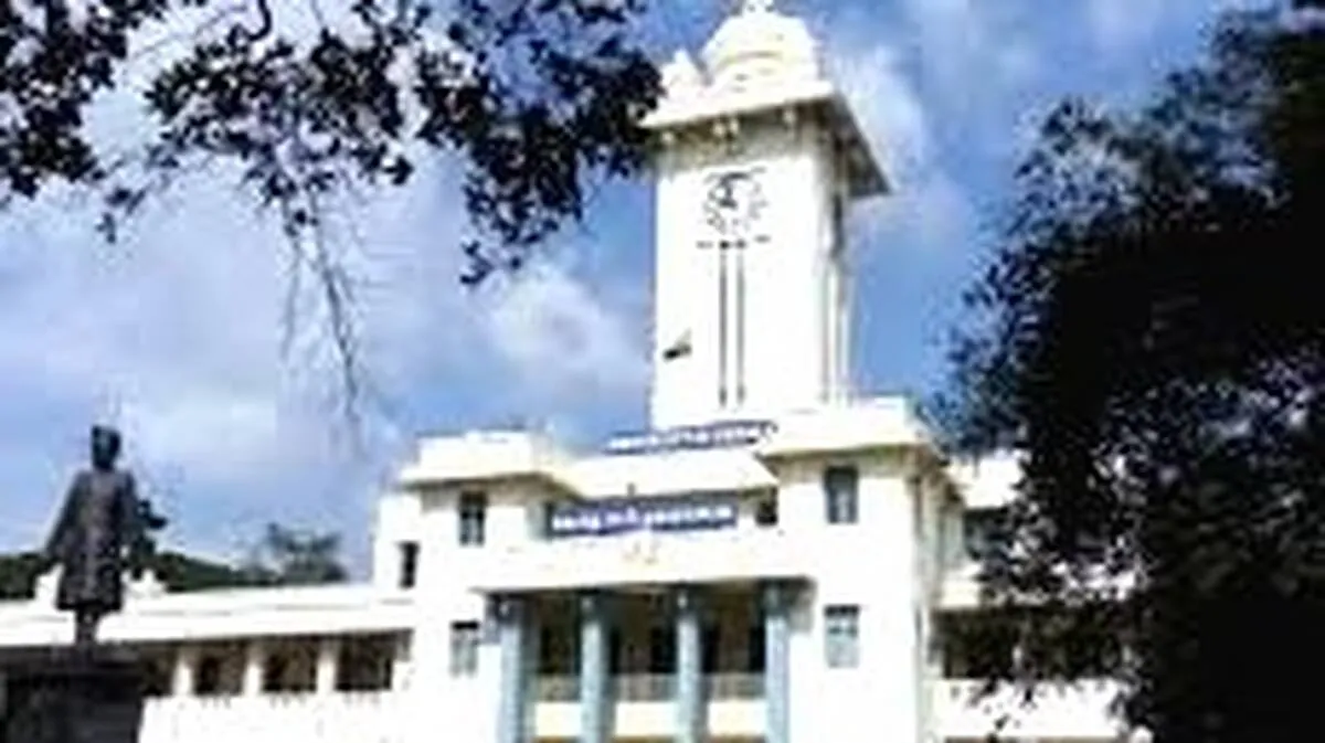 kerala-uni kerala-uni