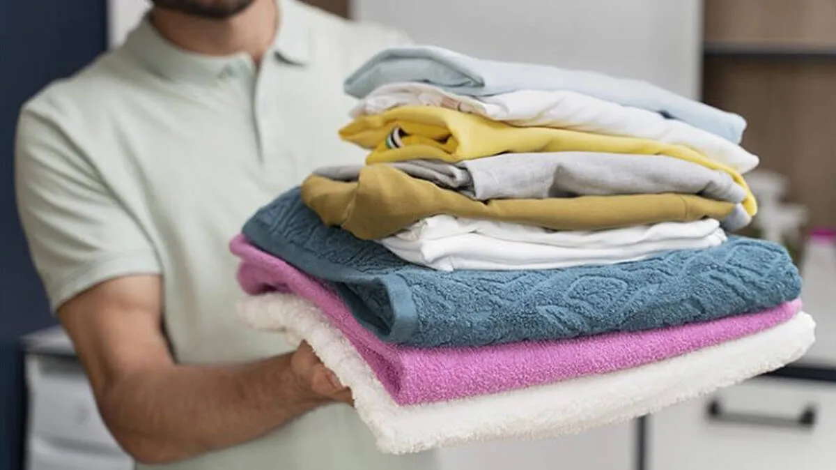 clothes-folding