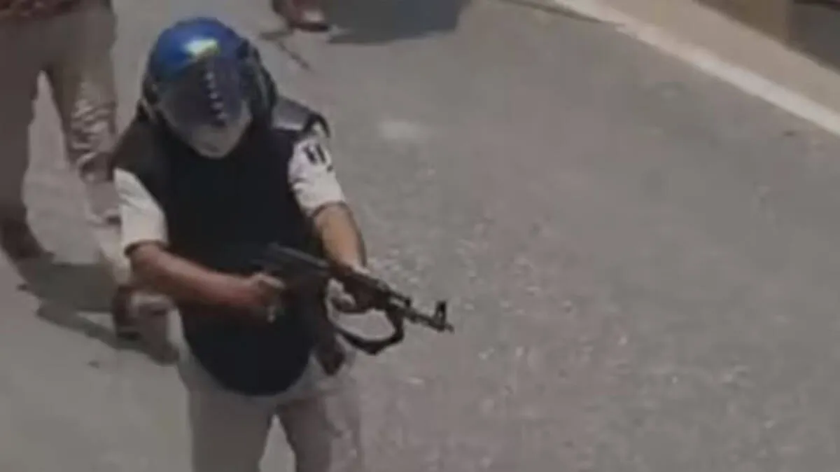 cop-firing-from-an-ak47-