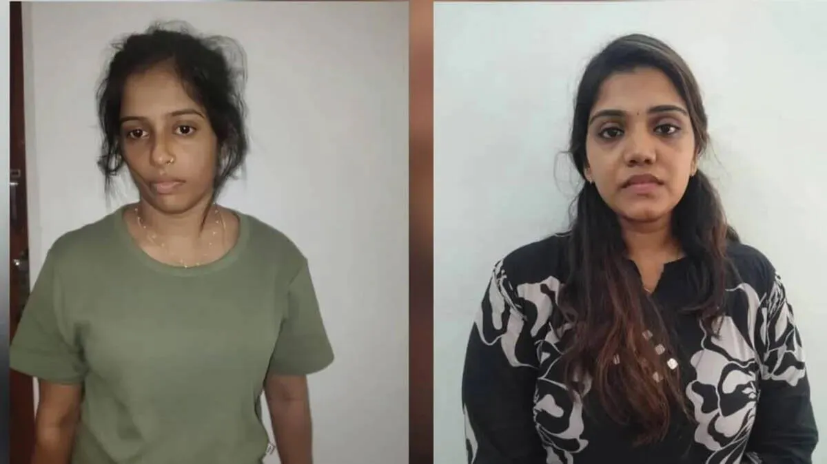 kavya-and-keerthana