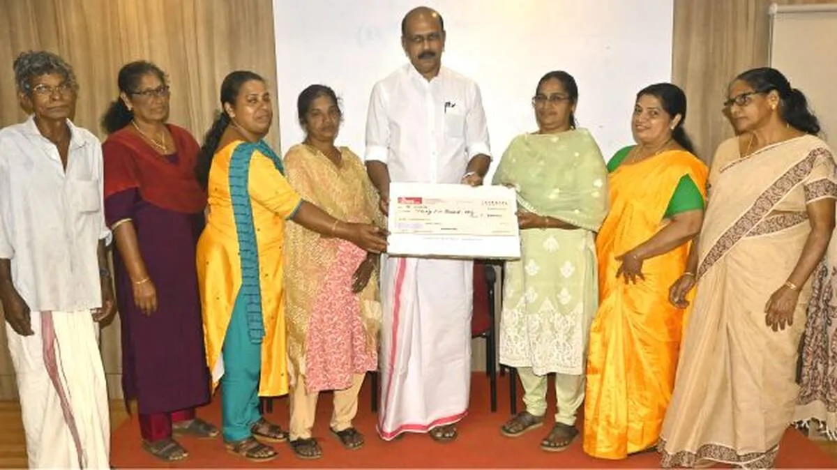 പശു വളർത്തൽ
ധനസഹായം
