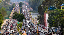 waiting-in-traffic-more-exhausting-than-working-expert-explains
