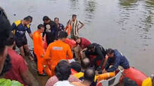 man-jumped-into-river-in-kochi