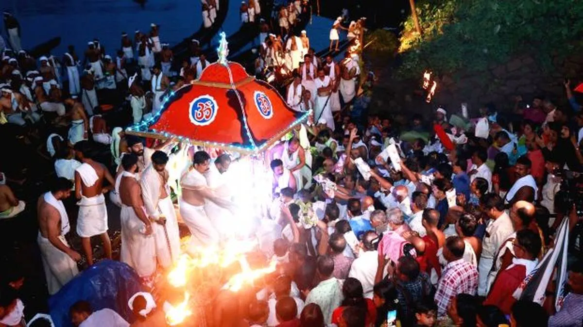 aranmula aranmula