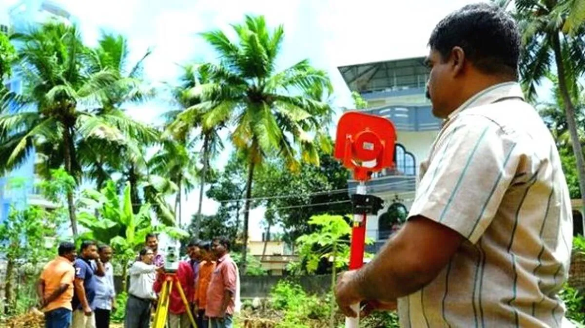 ഡിജിറ്റൽ റീസർവേ തിരിച്ചുവരും,​ കേന്ദ്ര ഫണ്ട് വേഗത്തിലാക്കാൻ നീക്കം