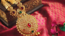 kerala-gold-price-falls-today-new-rate