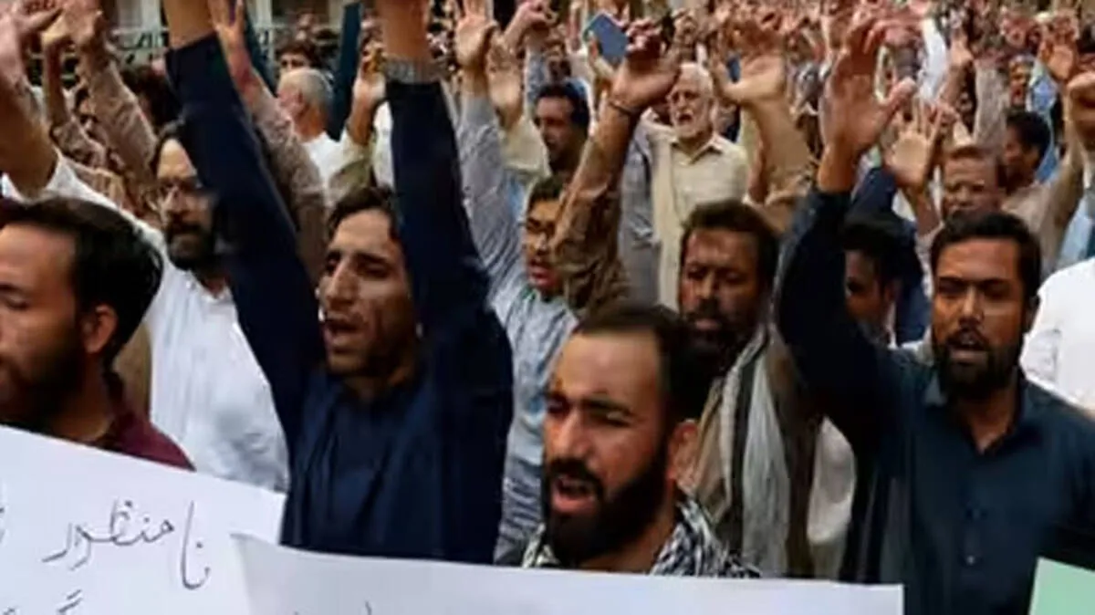 -pti-protest
