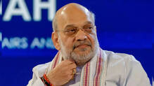 amit-shah-black-flag-protest-kerala
