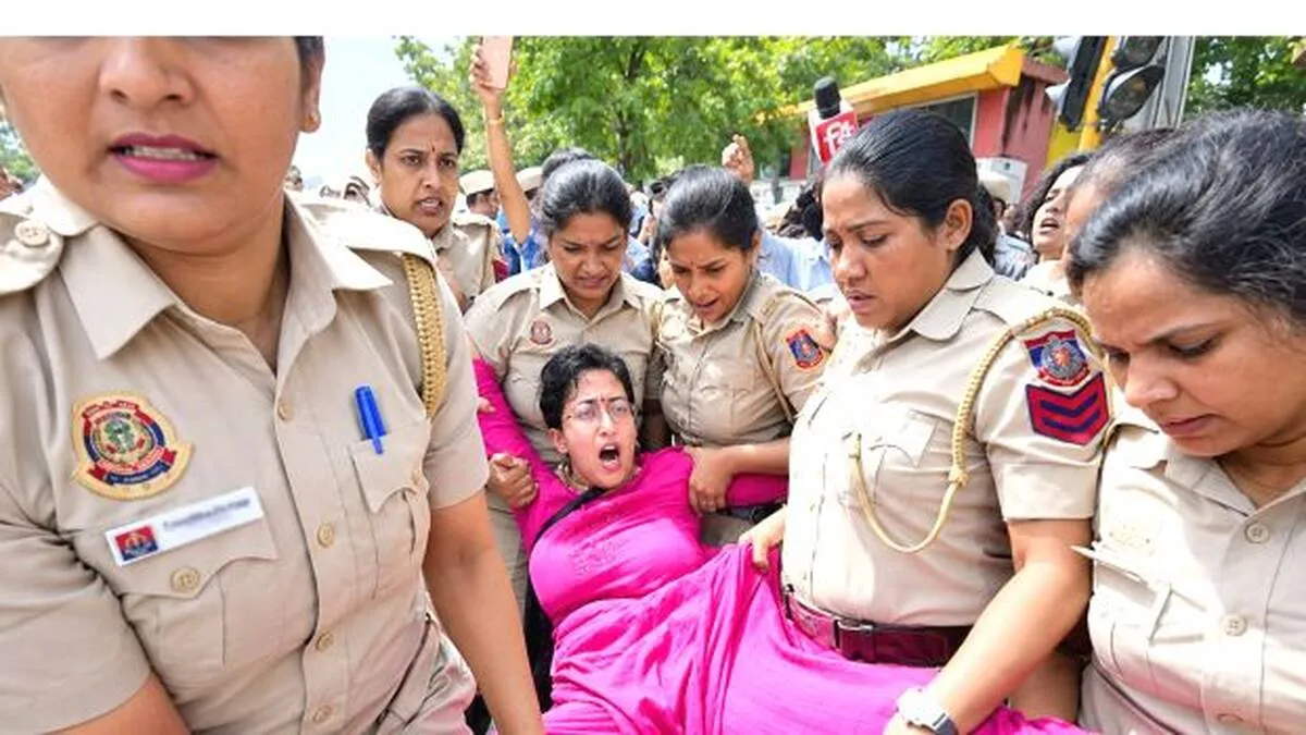 ഗ്യാനേഷിനെതിരെ സമരവേലിയേറ്റം,​     ഡൽഹി ജന്തർ മന്ദറിന് സമീപവും  മുംബയിലും  പ്രതിഷേധം