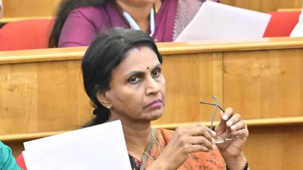 r-sreelekha
