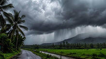 kerala-rain-yellow-alert-thunderstorm