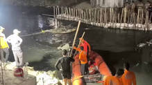 man-fights-with-wife jumps-into-drain dies