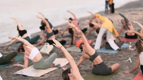 yoga.1.4060275