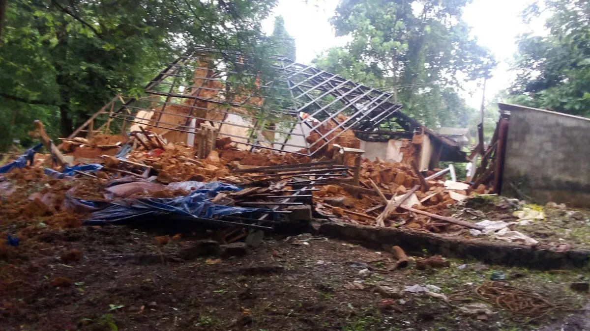 house-that-damage-in-expl