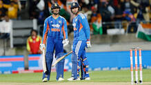 team-india-creates-history-fastest-t20-hundred-in-5-overs