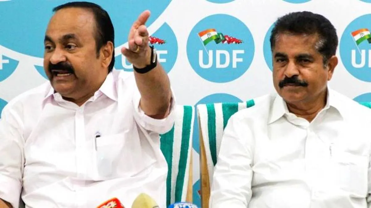 അടൂർ പ്രകാശിന്റെ  ബോംബ്:  
കോൺഗ്രസ്   രണ്ട് തട്ടിൽ