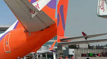 planes-collide-at-new-del