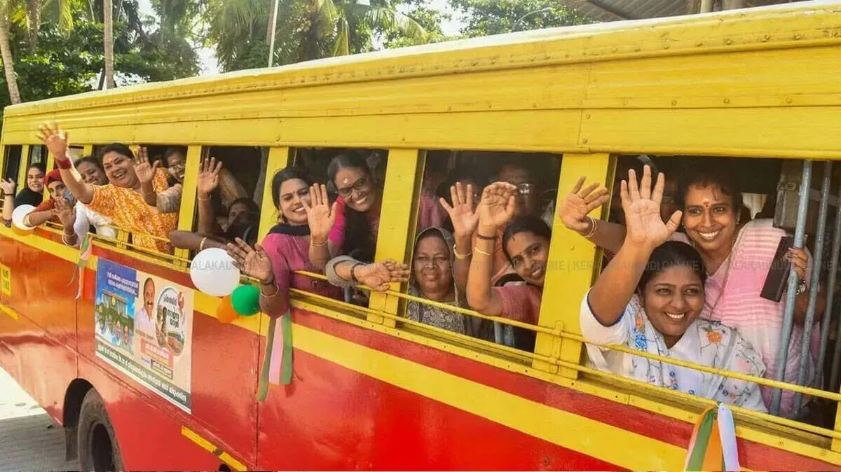 priyadarshini-bus