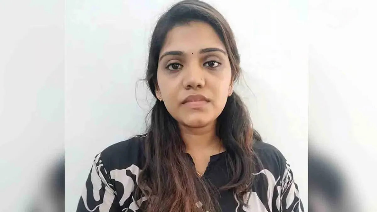 teacher-kavya-